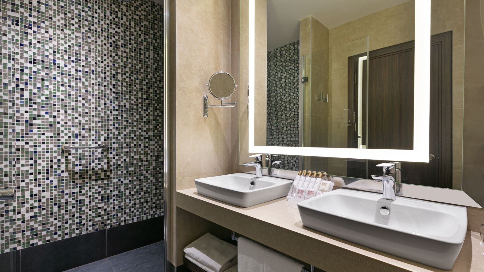 rooms-residence-building-standard-room