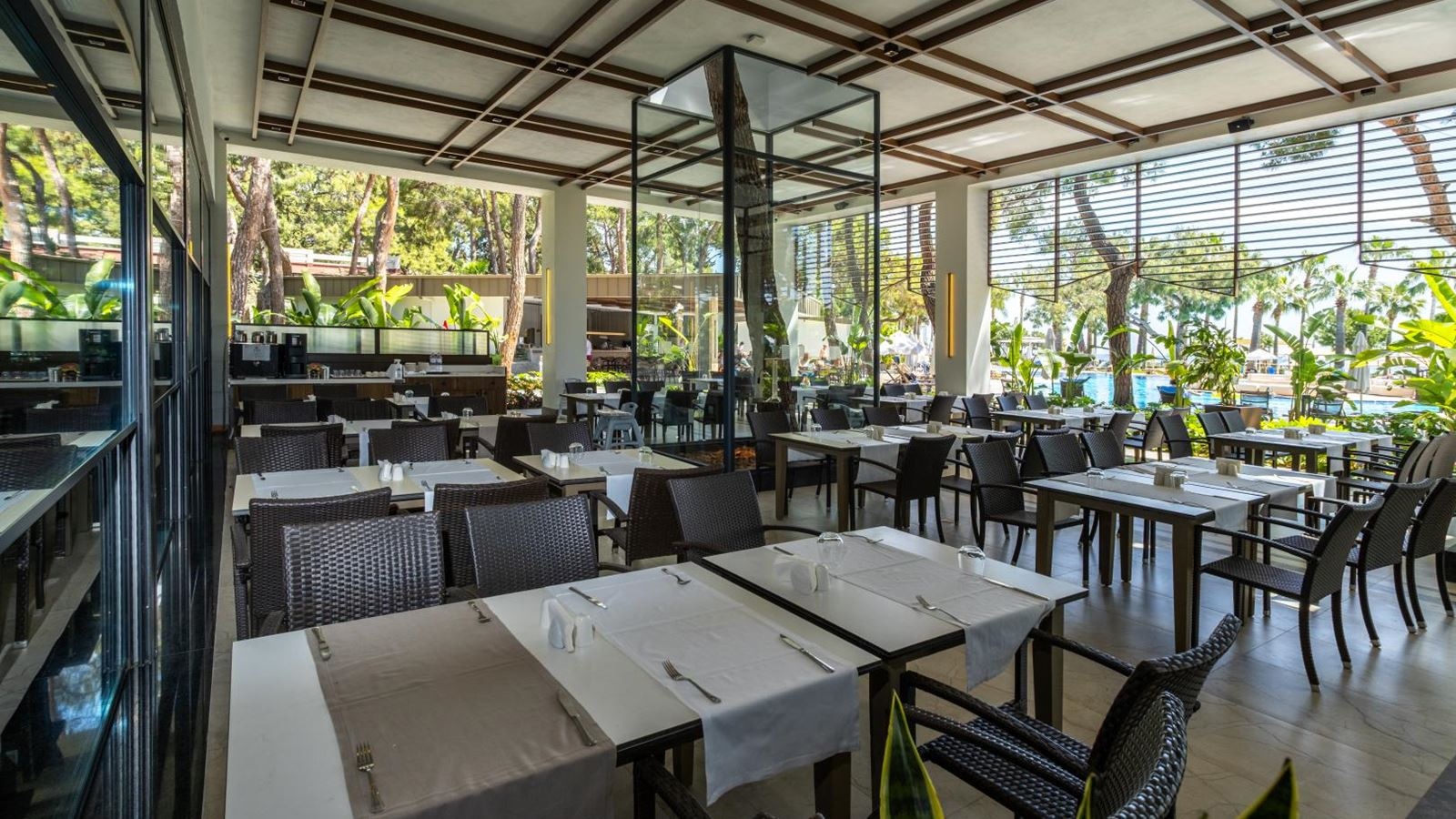 restaurants-main-restaurant