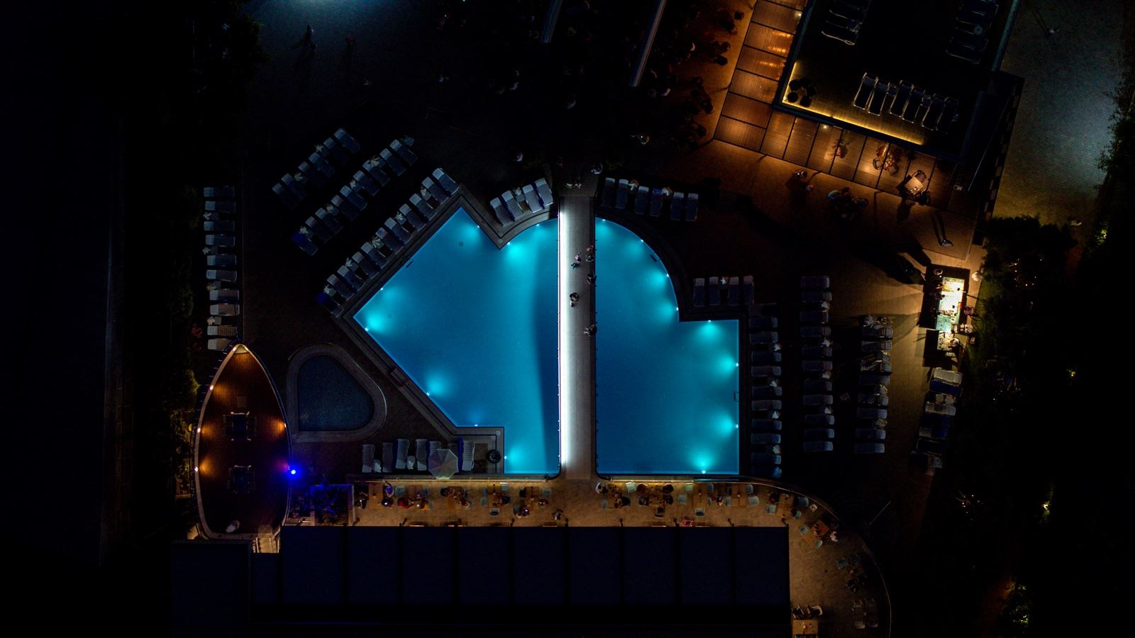 pools-main-building