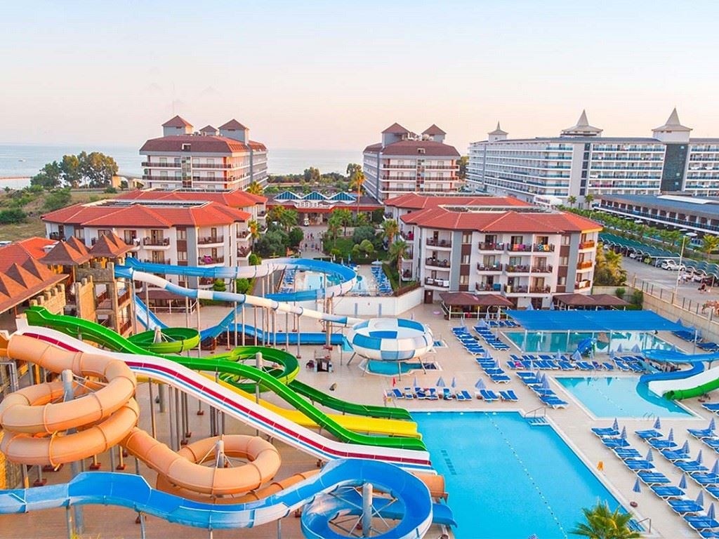 water-park-water-park
