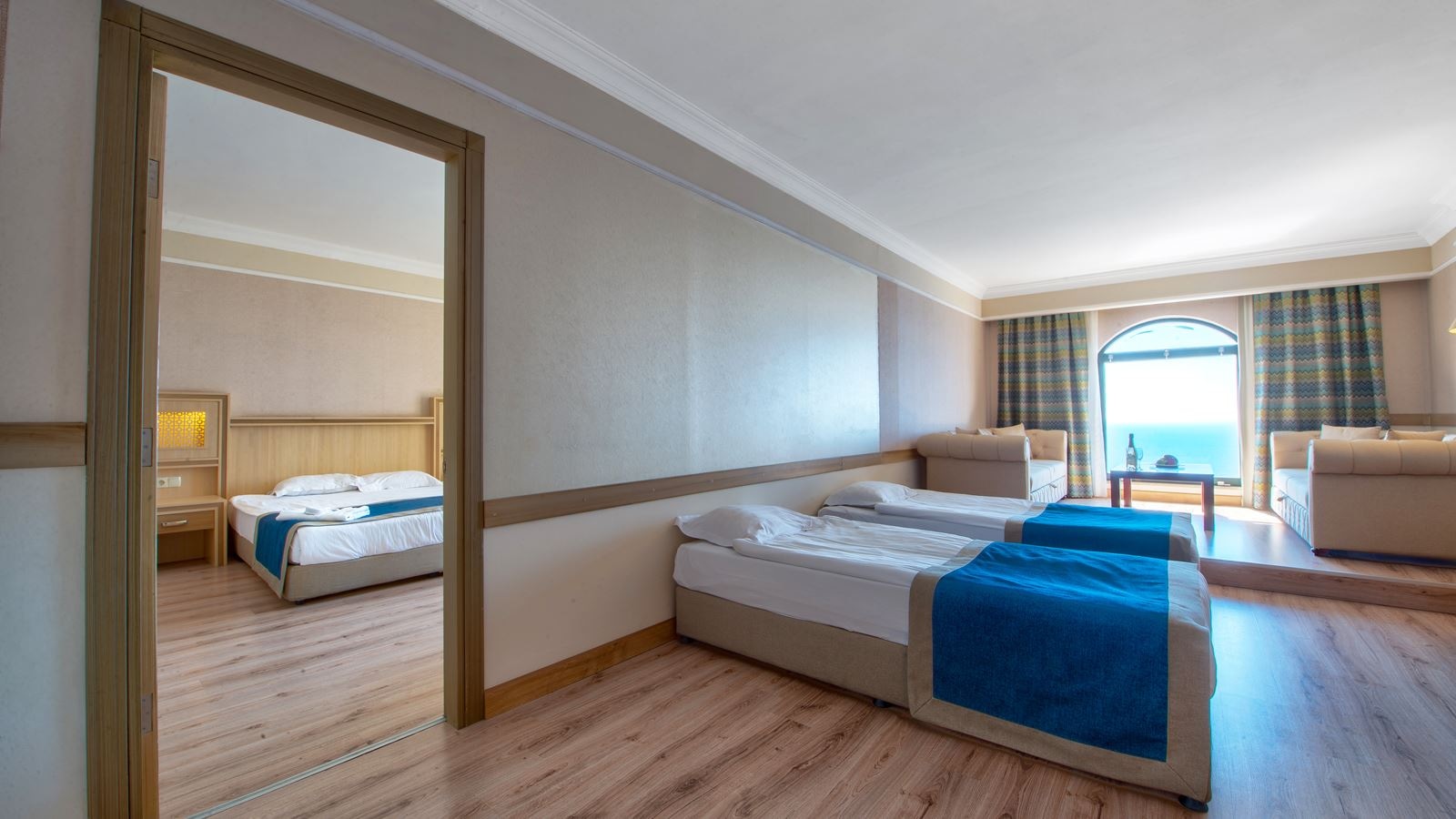 rooms-junior-suite